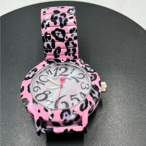Betsey Johnson Betsey Time Leopard Lover Watch Pink Purple Black‎ Stretch Band